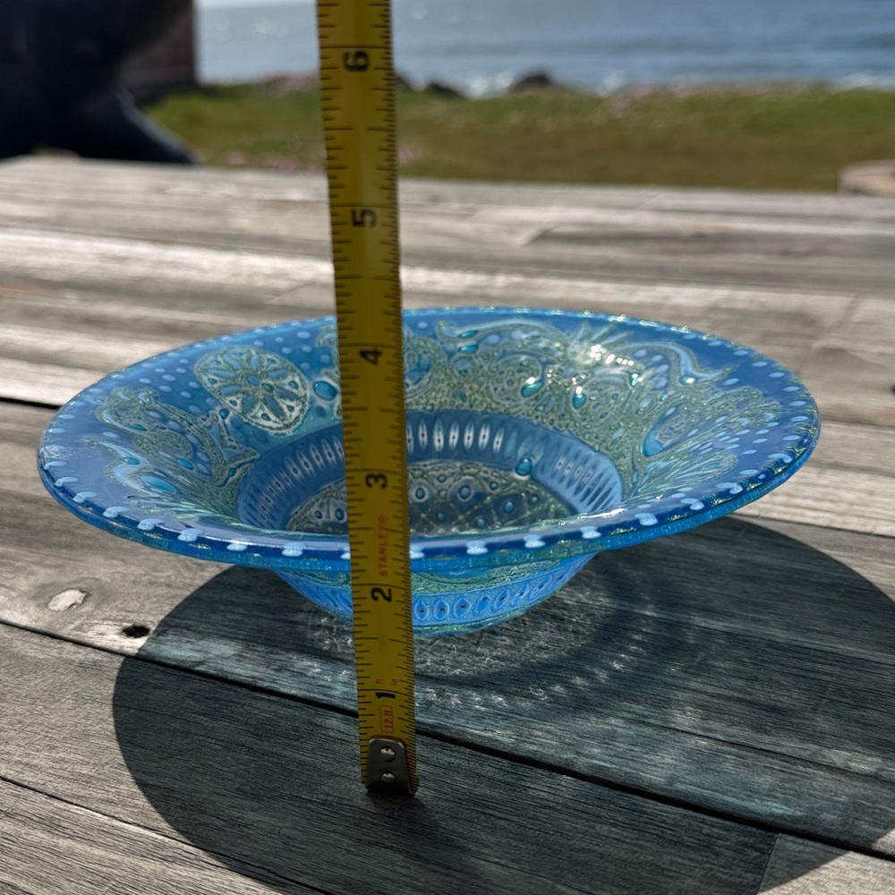 RARE! - Vintage Higginsware Art Glass Bowl, "Blue Arabesque", 8.25”W x 2.75”H - Picture 8 of 10
